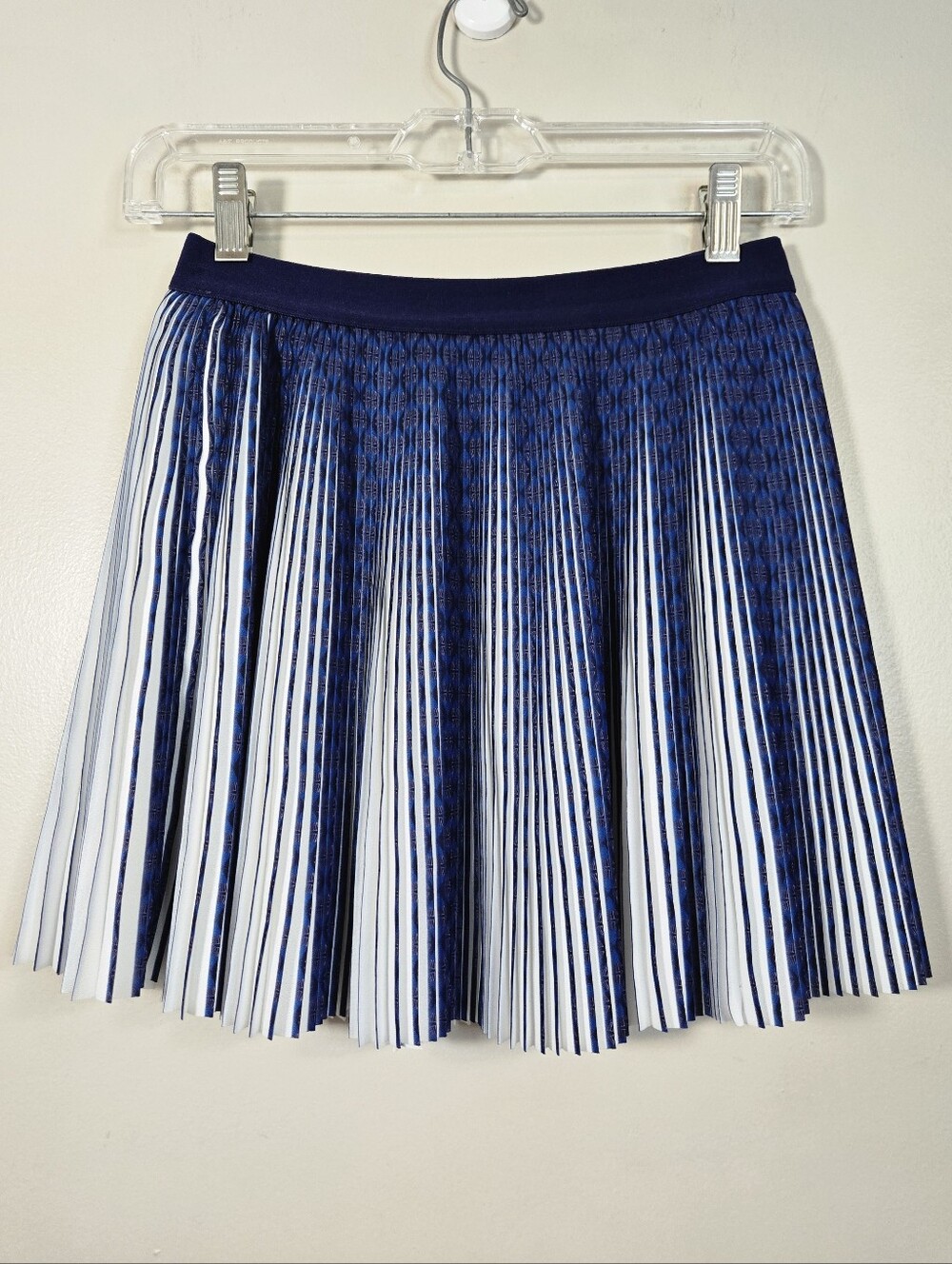 Okaidi Girls Navy & White Pleated Skirt, Size 10 ~ EUC